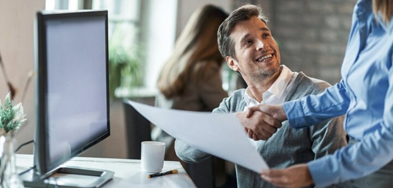 Kiedy firma powinna przejść z jednoosobowej działalności na spółkę?