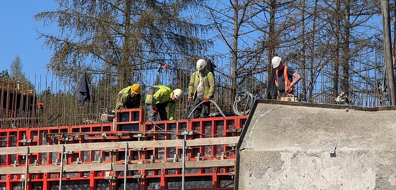 Drogowcy przyspieszają. Tak dziś wygląda budowa S11 Bobolice - Szczecinek