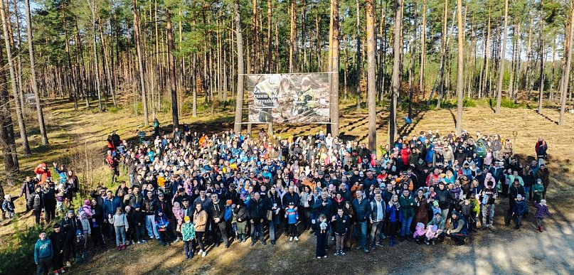 GROW – kolejne tysiące nowych drzew od Kronospan