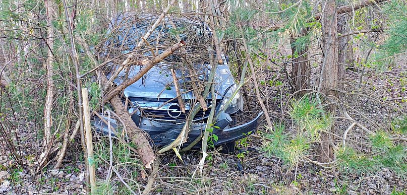 Wypadek i ucieczka przed policją. Pijany recydywista nie miał szans
