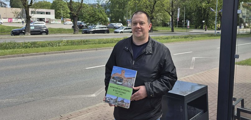 Szczecinek widziany z okna autobusu. Ukazała się książka o 70 latach KM