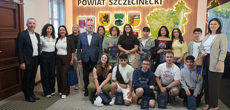 Hiszpańska młodzież z wizytą w powiecie szczecineckim