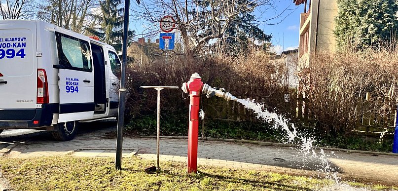 Woda na Trzesiece z dodatkową dezynfekcją.