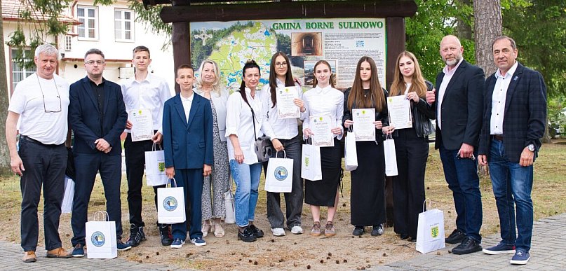 Młodzi sportowcy z wyróżnieniami. Podziękowano im podczas sesji