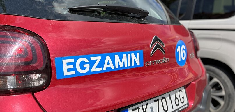 Koniec znanego widoku na ulicach Szczecinka. Citroeny C3 z „elką” znikają