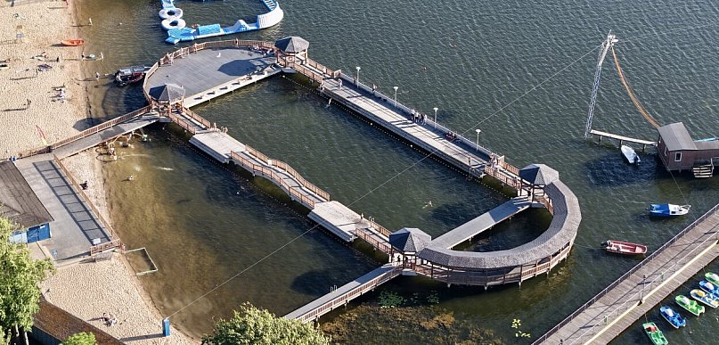 Wypadek na plaży miejskiej. Ratownicy ruszyli do akcji
