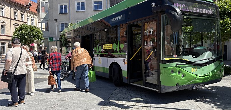 Koniec darmowych autobusów. Od dziś znów płacimy za przejazdy