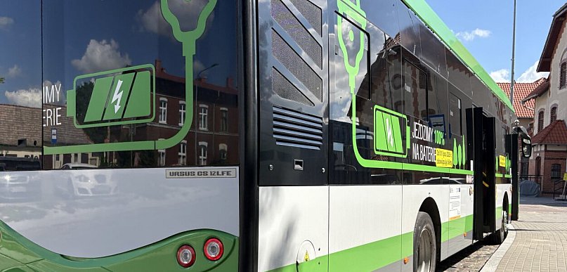 Bilety w autobusach wróciły. Teraz radna chce rozliczenia