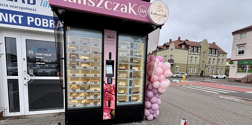 Chlebomat i ciastomat w Szczecinku robi furorę. - 50240