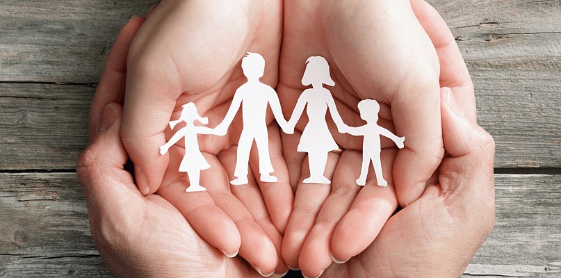 Coraz więcej dzieci trafia do rodzin zastępczych - 50531