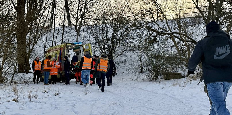 Kobieta skoczyła z wiaduktu na tory. Czy tej tragedii można było uniknąć? - 52036