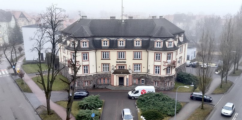 Bank sprzedaje historyczną nieruchomość przy Mickiewicza