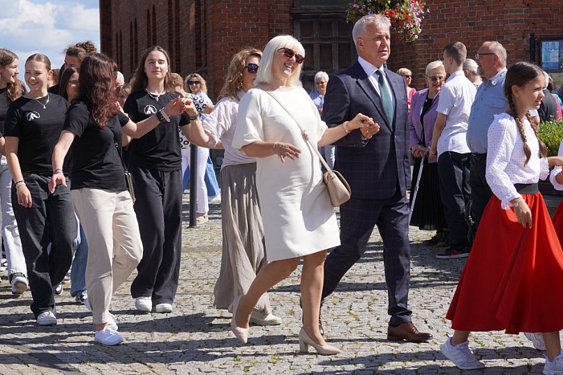 Zakończenie wakacji na Placu Wolności w Barwicach