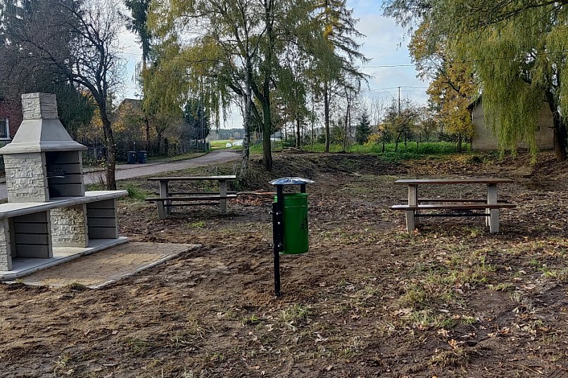 Nowe miejsca rekreacji w Grabowie i Dołgiem dzięki grantom PSE