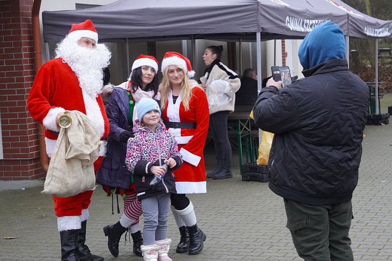 Rodzinne spotkanie na Ryneczku w Sporem