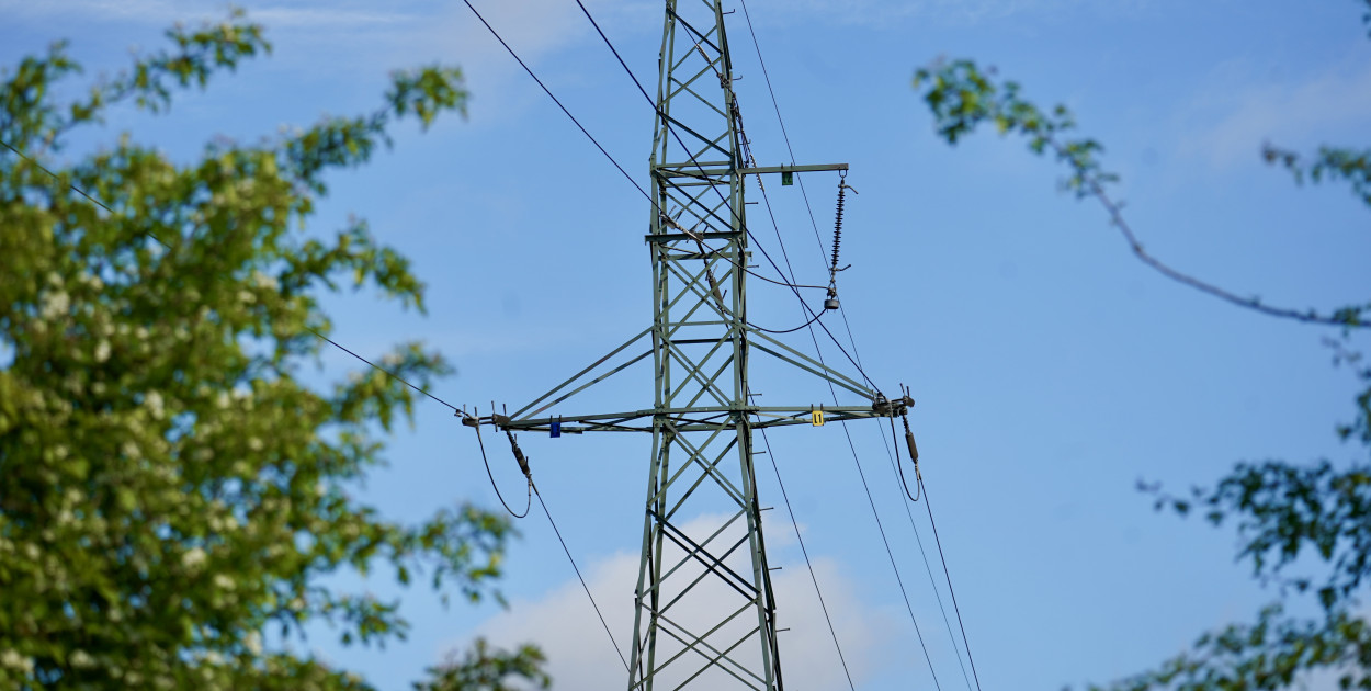 fot. iszczecinek.pl / Planowane przerwy w dostawie energii w powiecie szczecineckim – sprawdź terminy