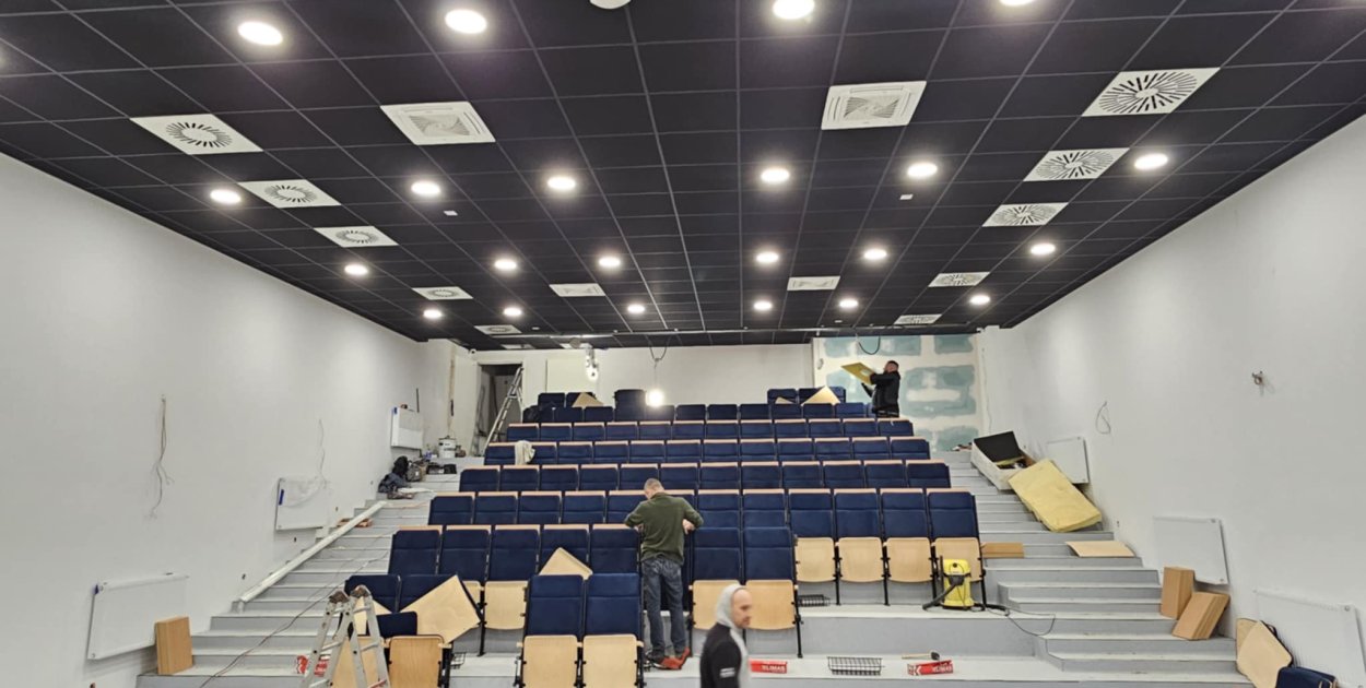 fot. Piotr Rozmus / Postępy prac nad nowoczesnym BCU przy ZST w Szczecinku – inwestycja zmienia oblicze edukacji.