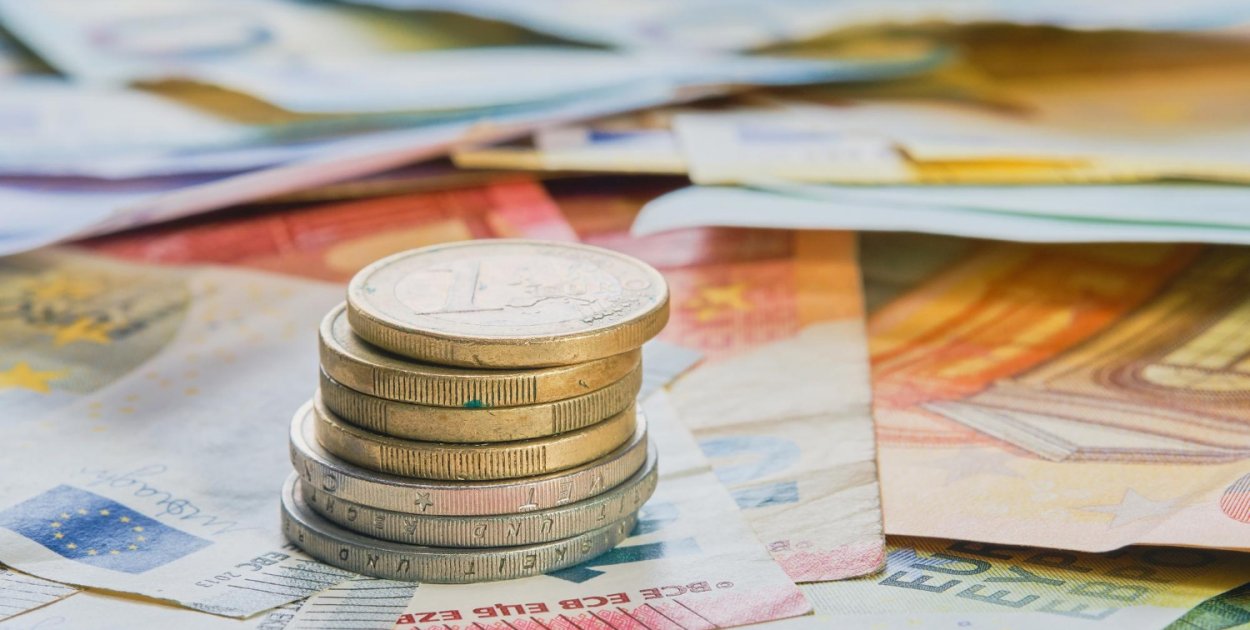 Pożyczka na raty a maksymalne koszty ustawowe – jakie limity obowiązują w 2026 rok