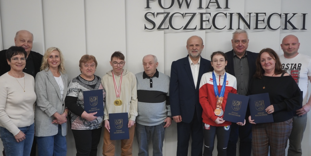 Młodzi sportowcy z SOSW nagrodzeni przez Zarząd Powiatu Szczecineckiego