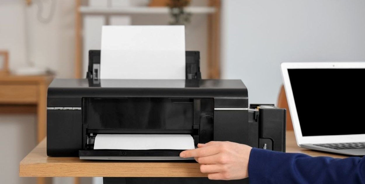 Najczęstsze błędy przy zakupie drukarki – jak ich uniknąć przy pierwszym wyborze?