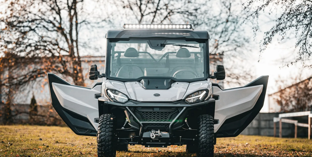 Bezpieczeństwo i ergonomia pracy z elektrycznymi pojazdami UTV