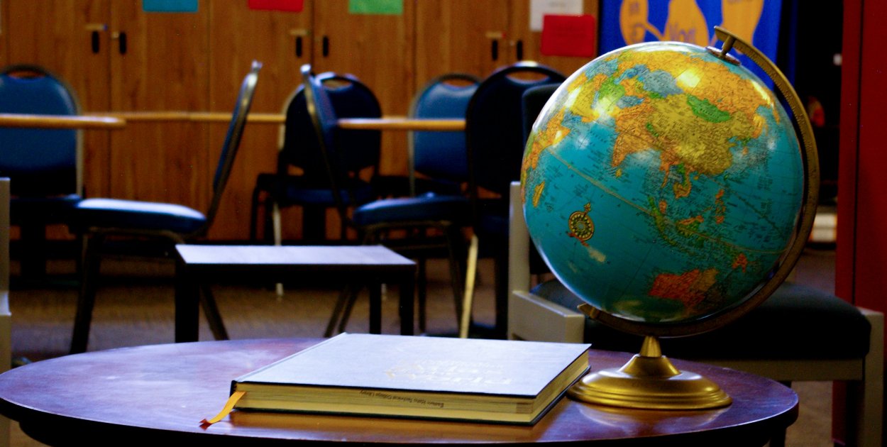 Obozy językowe dla młodzieży za granicą: 7 kierunków i języków, które naprawdę daj