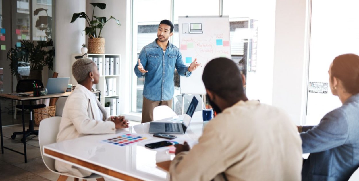 Jakie są korzyści ze stażu? Czy można na nim zarobić?