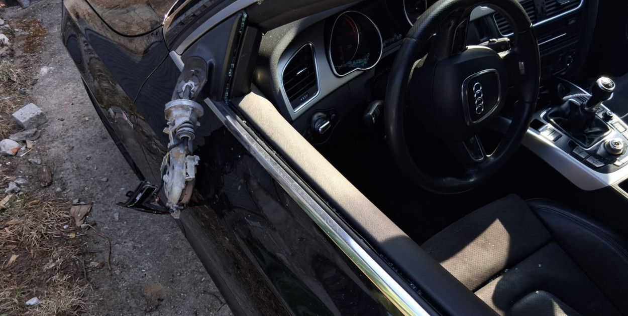 Niebezpiecznie na DK25. Zderzył się z dwoma samochodami i uciekł