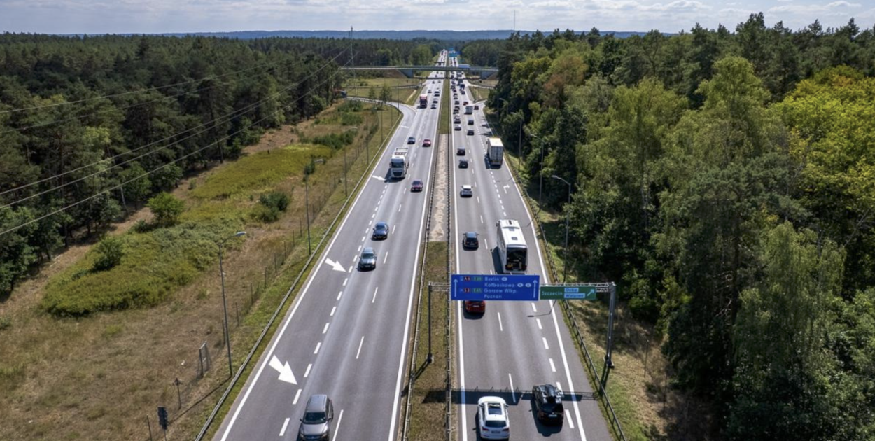 Tak zmienia się ruch na naszych drogach. Mamy najnowsze dane