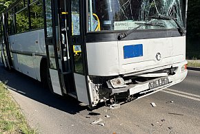 SZCZECINEK Autobus uderzył w busa.