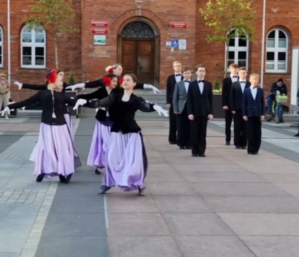 Klub Tańca Towarzyskiego " AIDA " świętuje Międzynarodowy Dzień Tańca